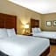 Comfort Inn & Suites At CrossPlex Village