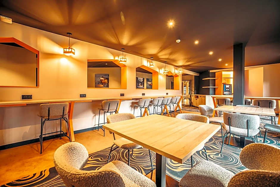 Hotel Base Camp Lodge - Albertville