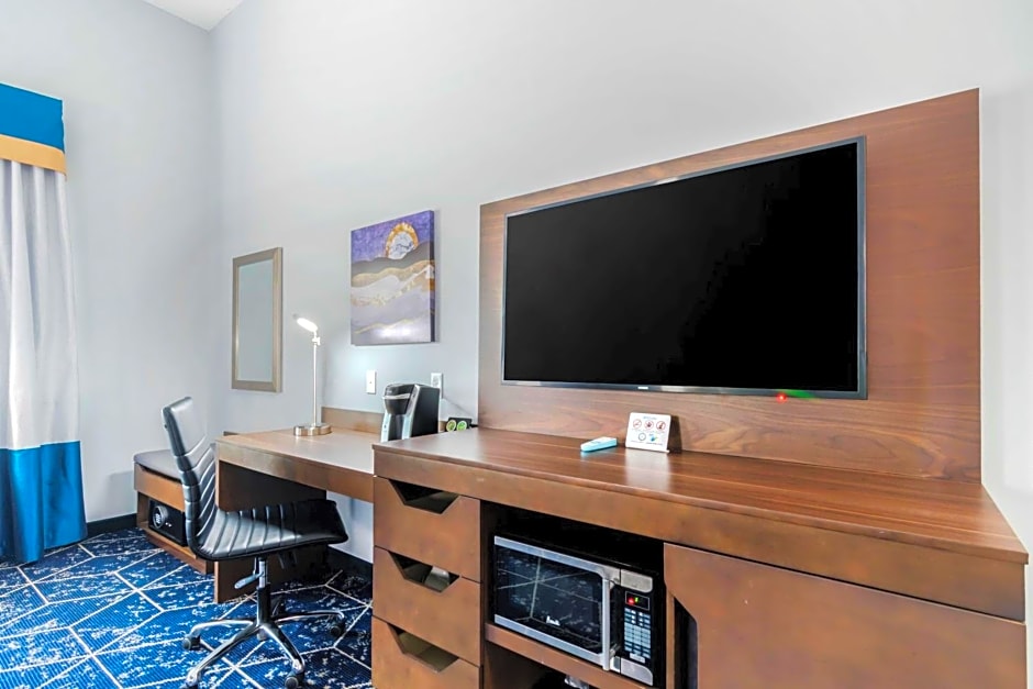 Best Western Plus St. Louis Airport Hotel