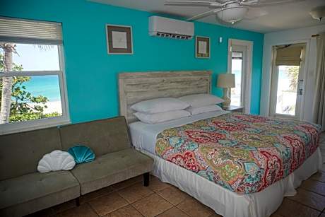 King Room with Balcony - Non Smoking