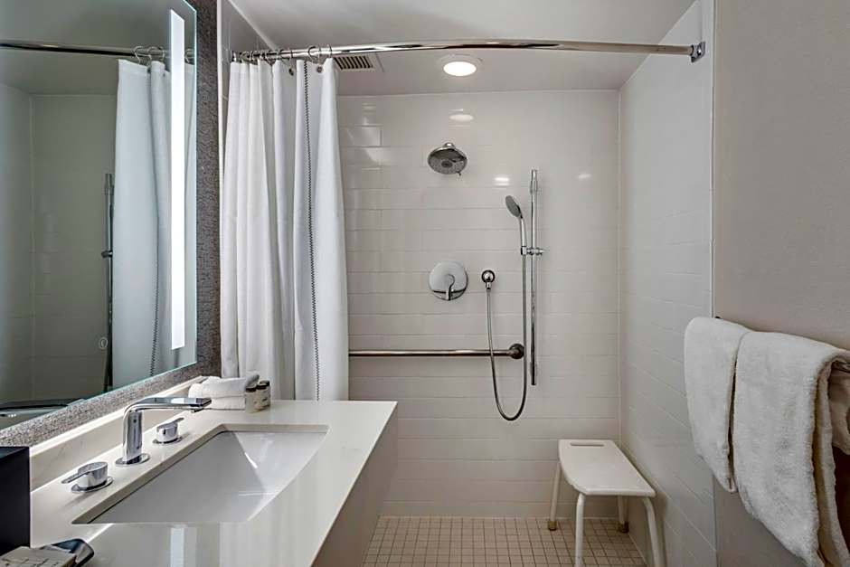 Sheraton Suites Old Town Alexandria