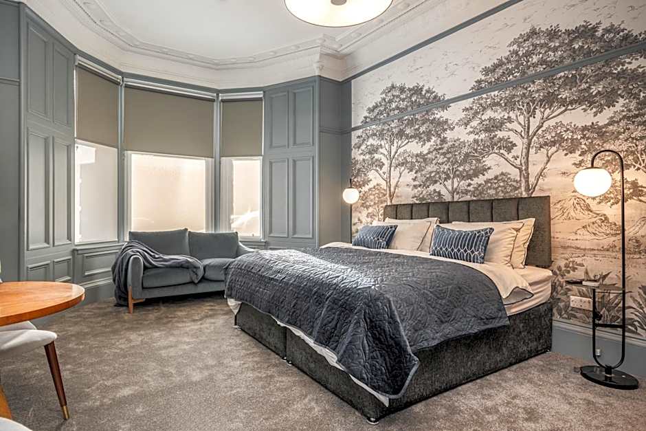 Bluebell Studio Glasgow Airport