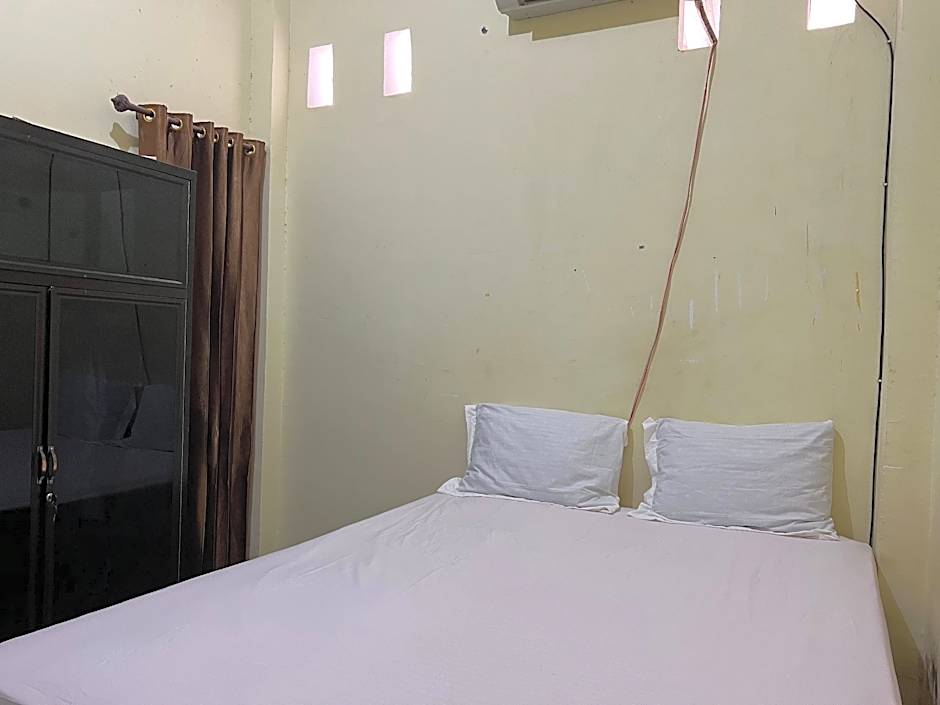 Hotel O Mely Homestay