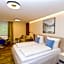 Hotel TwentyFour Living