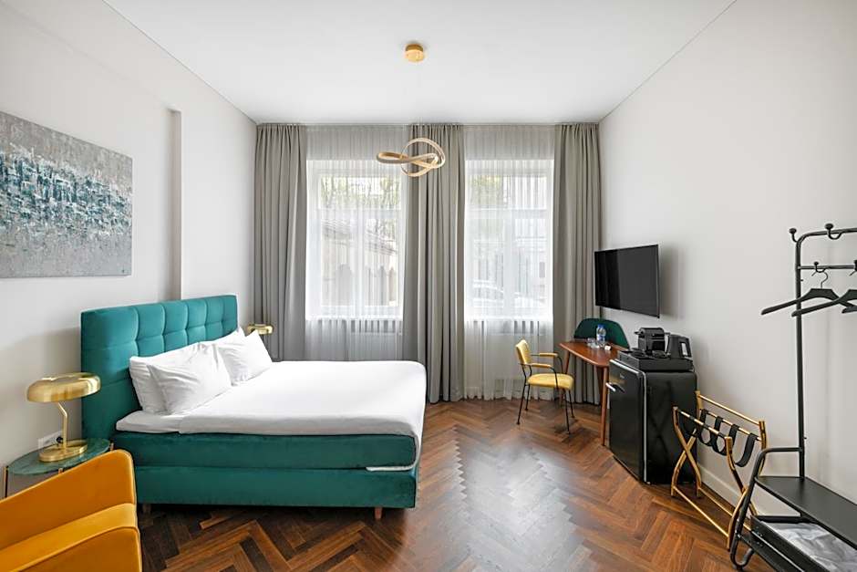 St Casimir Apartments