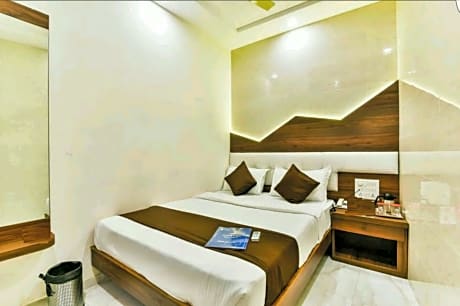 Hotel Palace Residency