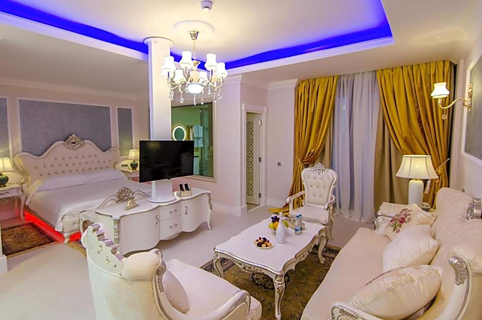 Phoenicia Royal Hotel