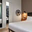 Up Hotel
