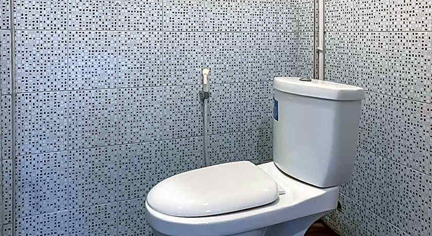 RedDoorz Syariah @ Jl D I Panjaitan Batu 7 Tanjung Pinang