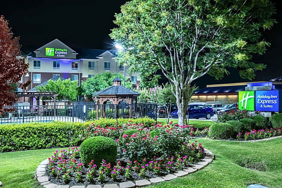 Holiday Inn Express Hotel & Suites Dallas - Grand Prairie I-20 By IHG