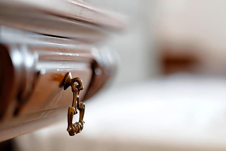 HT Residence Maximus