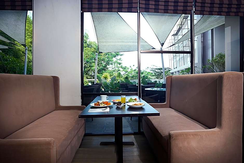 Grand Kecubung Hotel