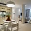 B-aparthotels Regent