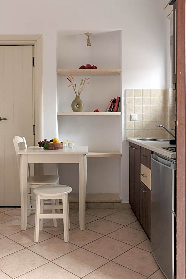 Anemomilos Beach hotel