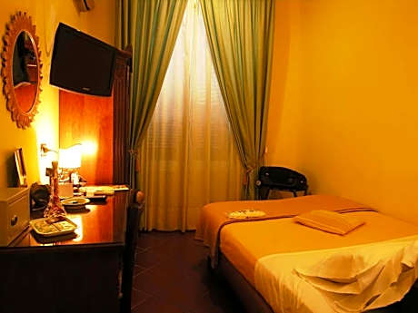 Comfort Double Room (1 Adult)