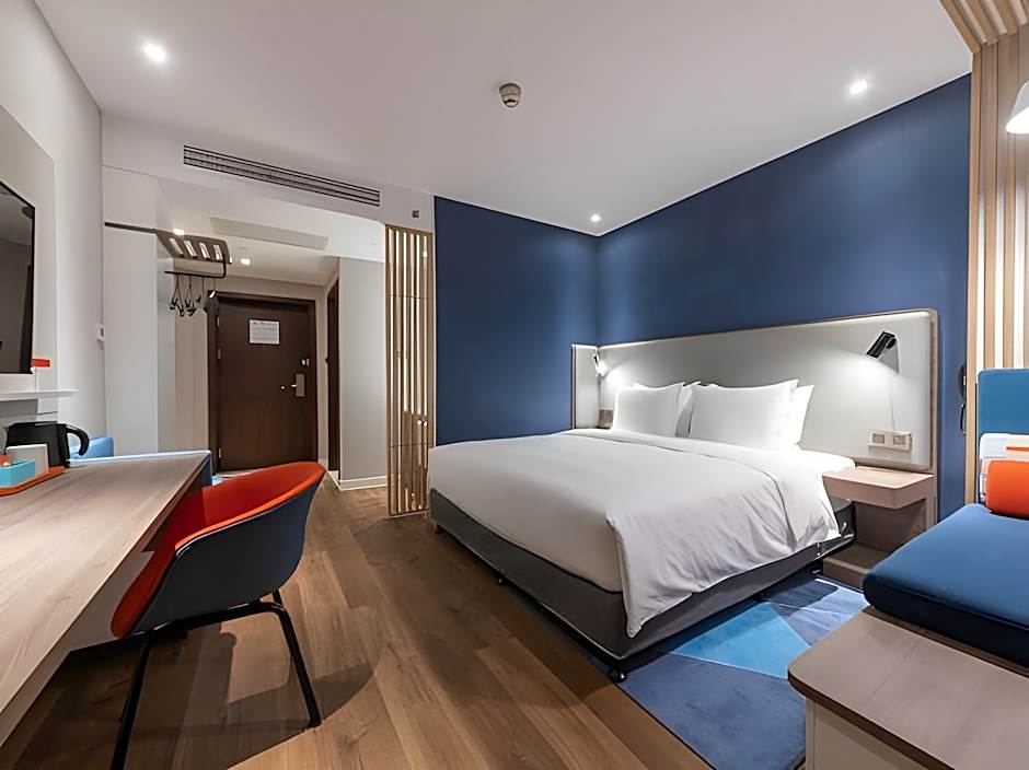 Holiday Inn Express Ningbo City Center By IHG
