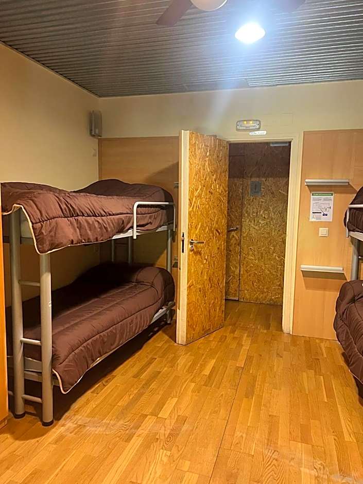 Albergue & Cafetería Vía de la Plata Hervás