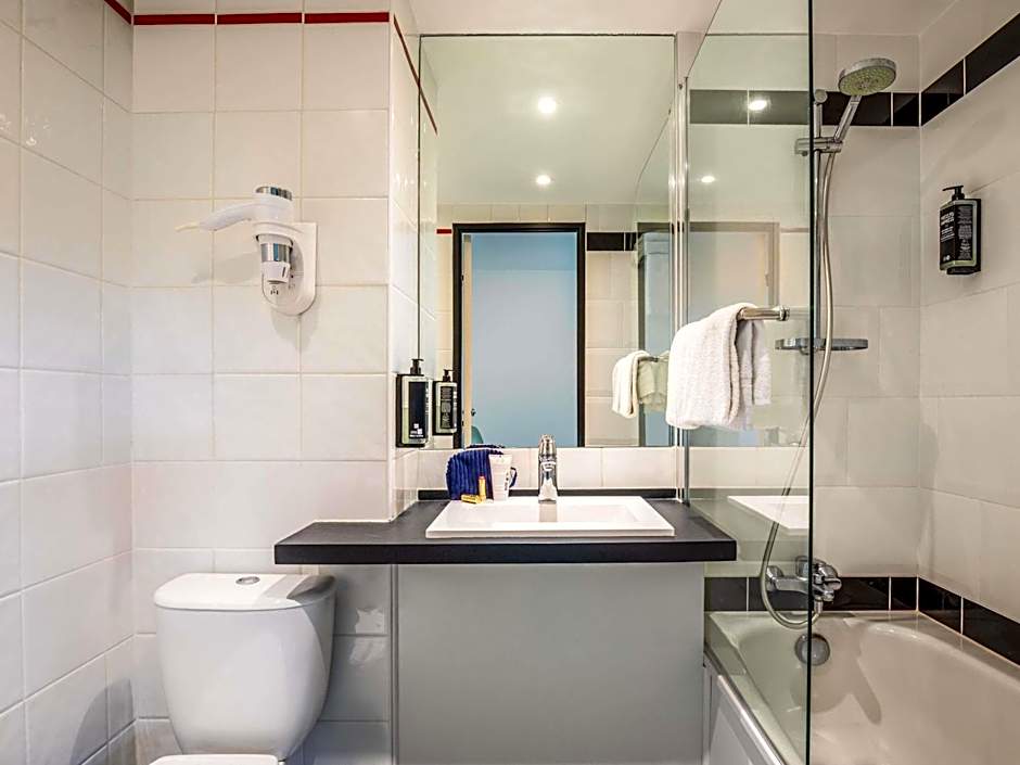 ibis Styles Chartres Sud Barjouville