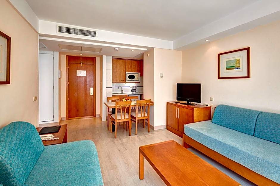 Hipotels Bahía Grande Aparthotel