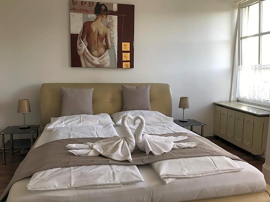 Hotel-Restaurant zum Donaueck Mauthausen