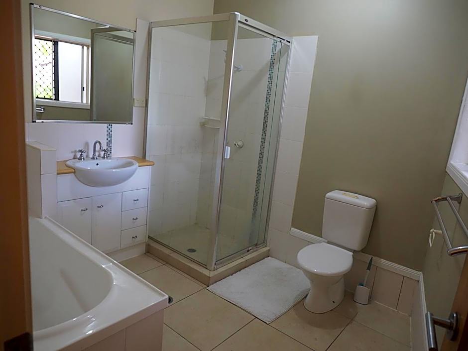 Accommodation on Westlake Mount Ommaney