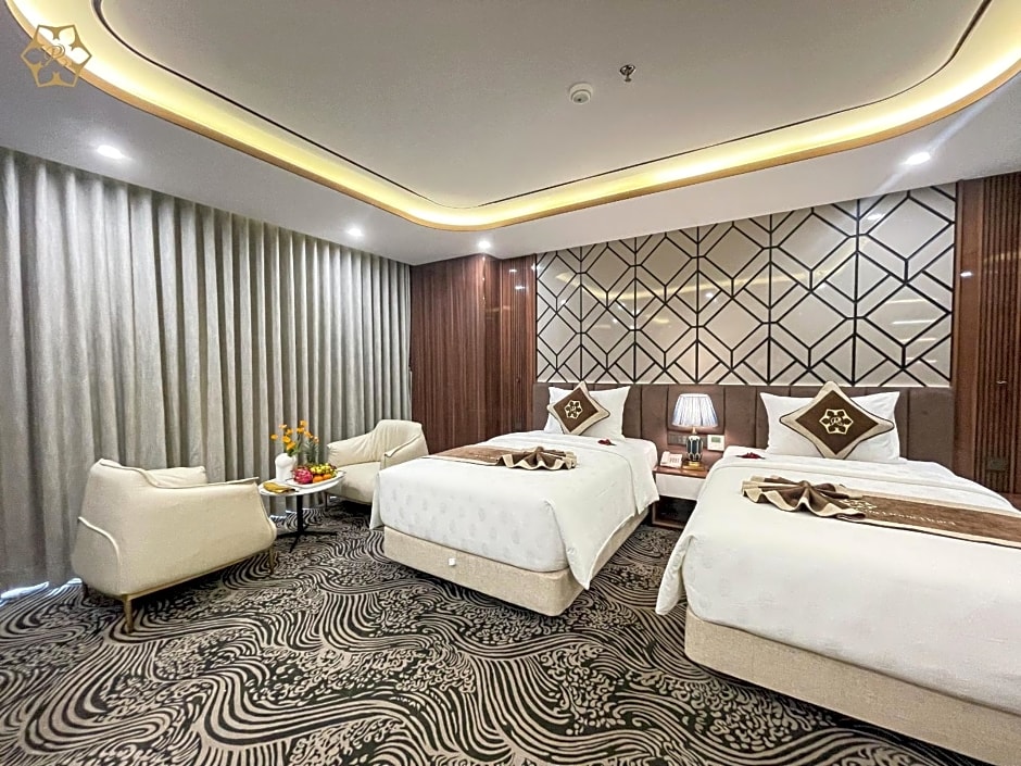 Cua Dong Luxury Hotel