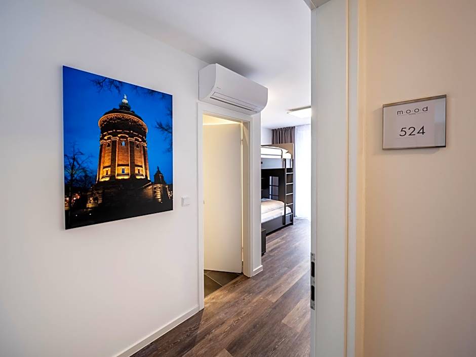 Mood contemporary living