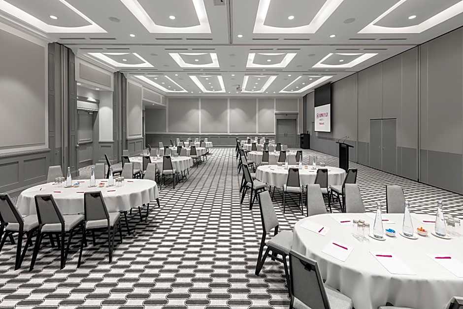 Crowne Plaza Terrigal By IHG