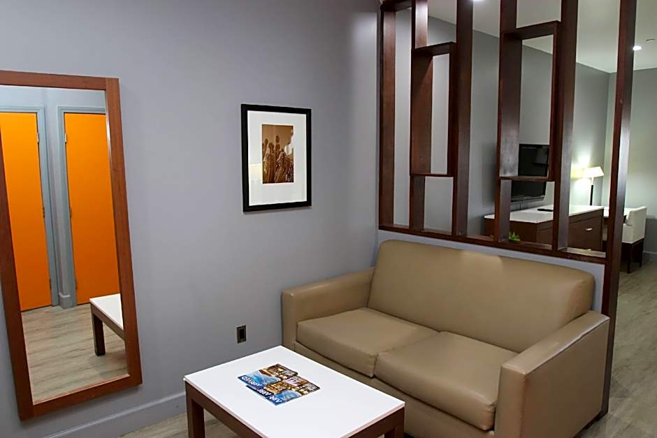 BLVD Hotel and Studios Universal-Hollywood, an Ascend Collection Hotel