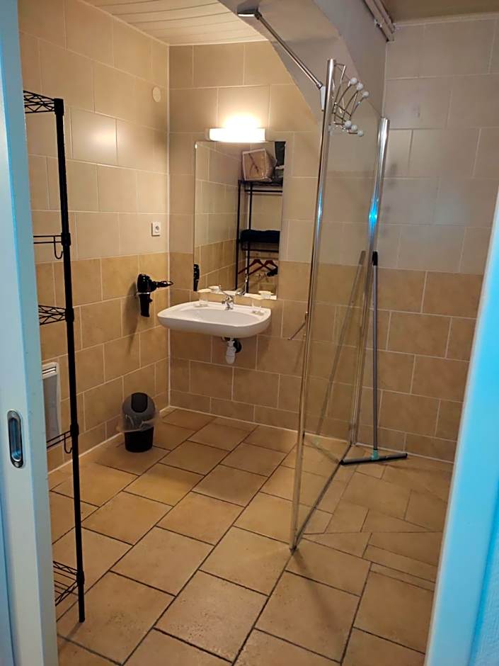 Hotel Confort 09