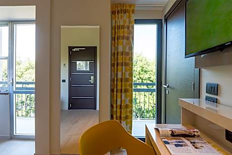 Superior Twin with Terrace