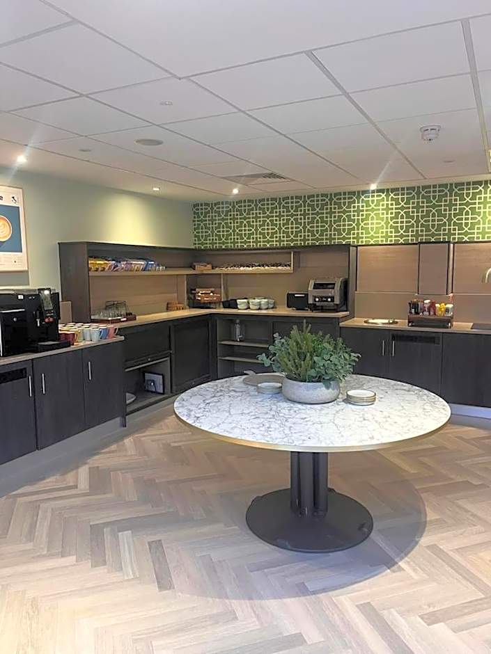 The Warwickshire Hotel and Country Club