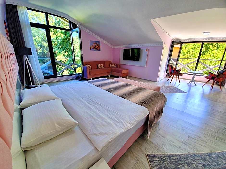 Kadifeli Konak Hotel & Bungalow