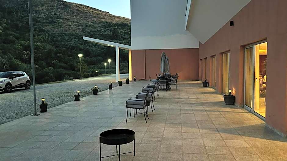 Placido Hotel Douro - Tabuaco