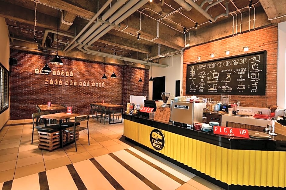 Cherry Homes Express Hotel