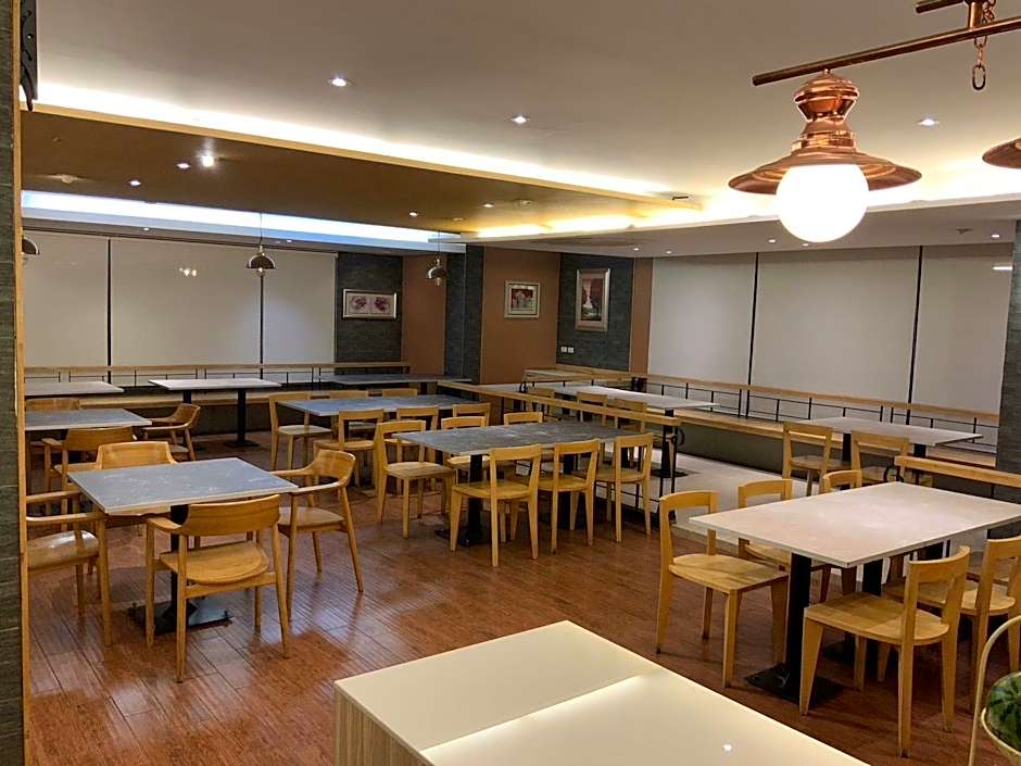 Baron Residence Bangkok