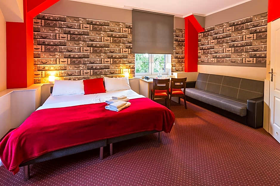Hotel Przystanek Torun
