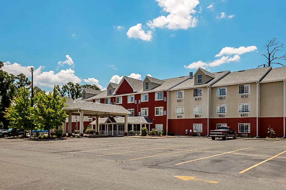 Econo Lodge Inn & Suites - Marianna