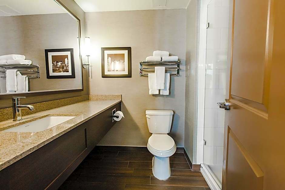 Holiday Inn Express & Suites Spruce Grove - Stony Plain By IHG