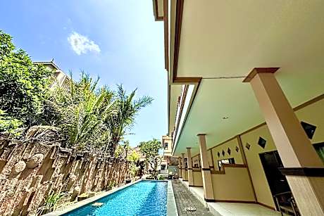 Taxa Raya Guest House