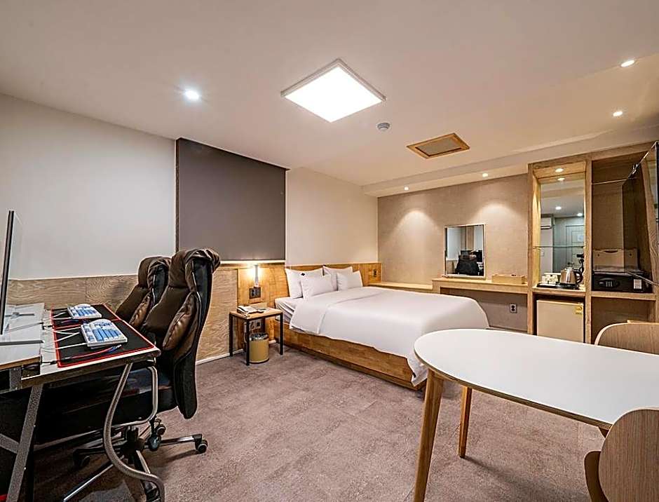 Suwon Pacific Hotel