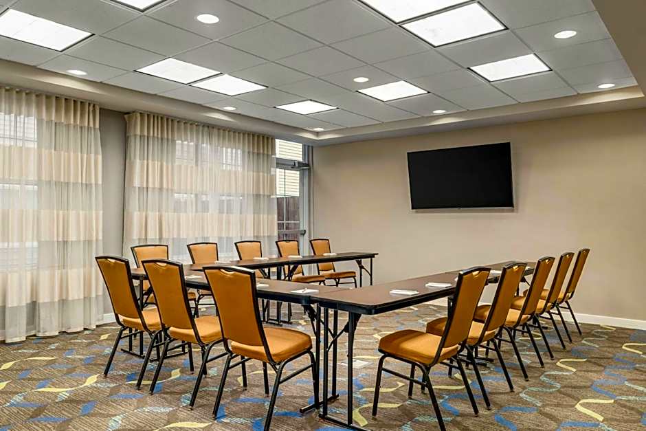Residence Inn by Marriott Albany Washington Avenue
