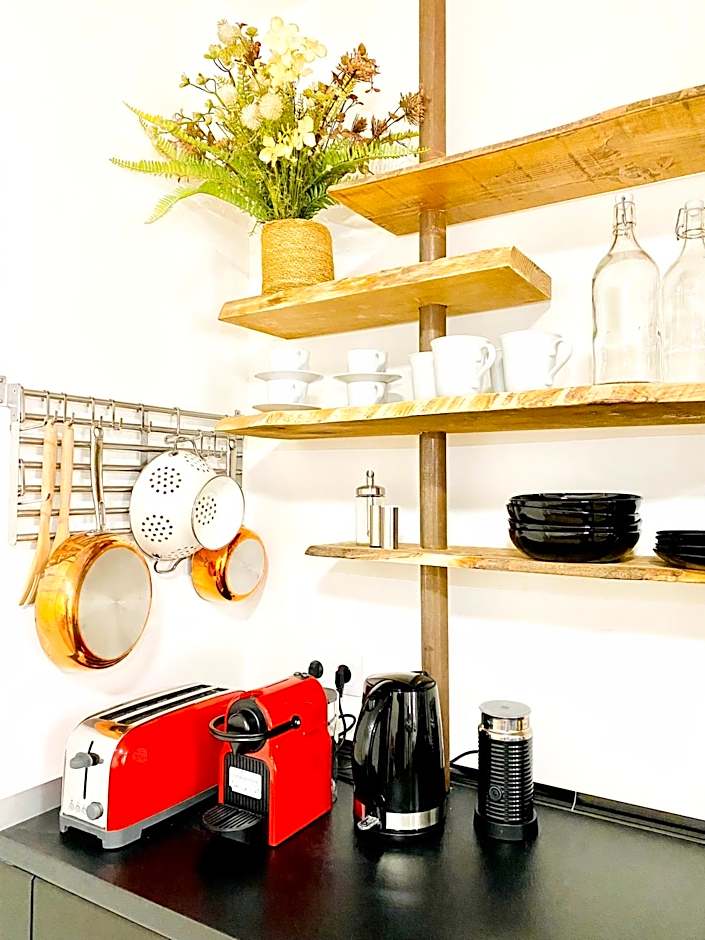 Hotel Apartment with 2-en suite Bedrooms