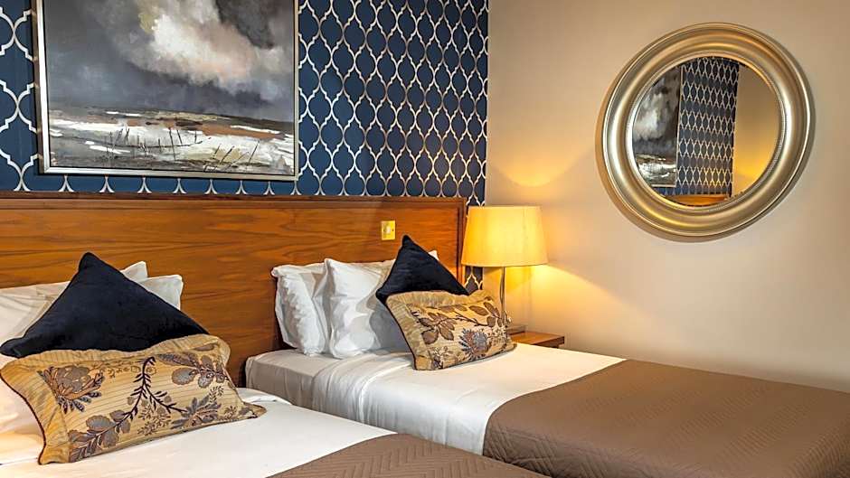 The Lakeside Hotel & Leisure Centre