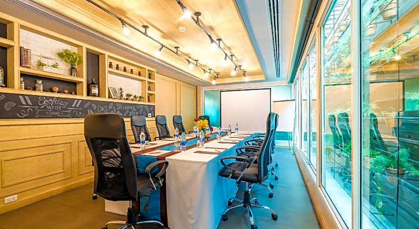 Citrus Sukhumvit 11 By Compass Hospitality