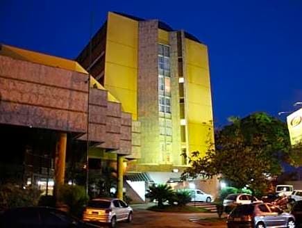 Sumatra Hotel e Centro de Convencoes