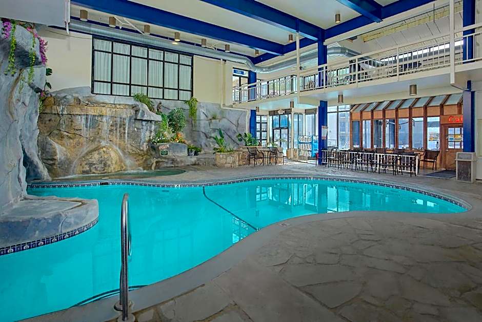 Sidney James Mountain Lodge