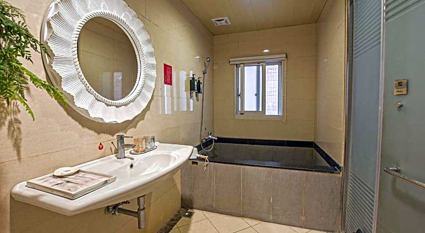 Beauty Garden Hotel Jiaohsi