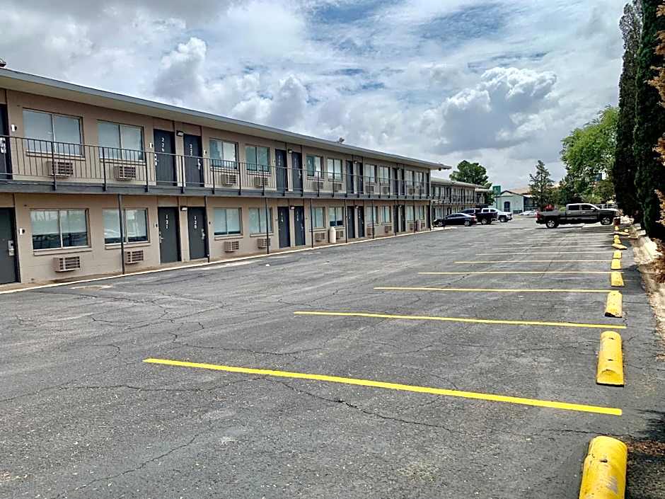 Rodeway Inn Midland South