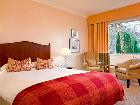 Classic Double or Twin Room